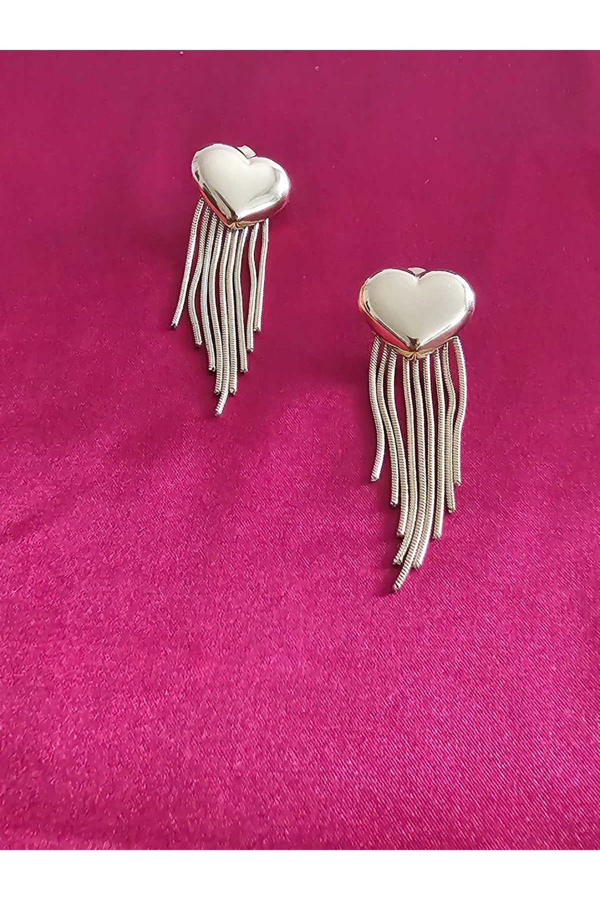 Sirena VIP Serisi-Kalpli Püskül Sallantılı Gold Kaplama Paslanmaz Çelik Küpe