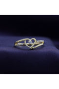 Kalp Parıltısı Gold Kaplama Zirkon Taşlı Paslanmaz Çelik Zarif Yüzük