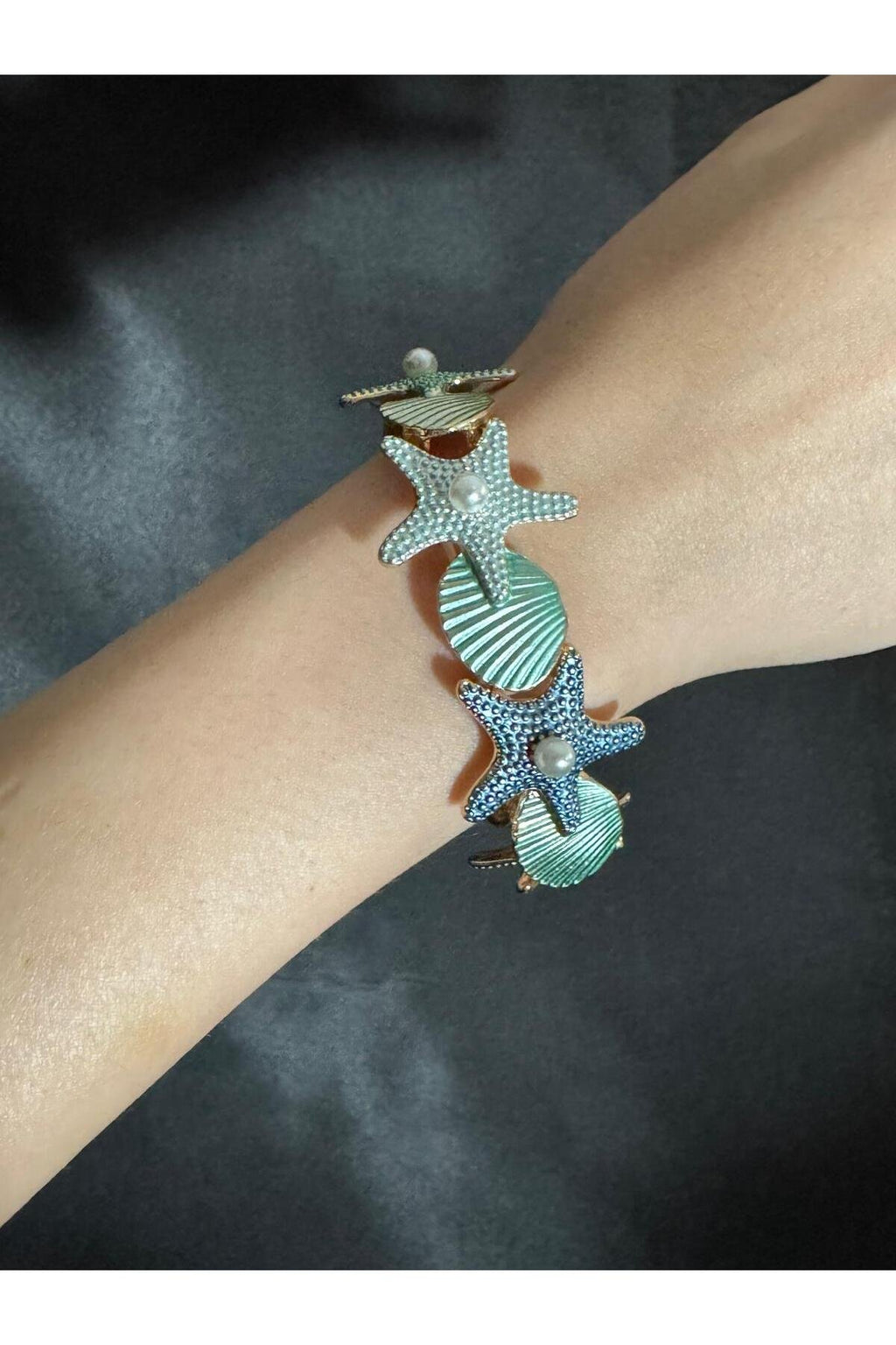 Deniz Yıldızı Tasarımlı İncili Lastikli Bileklik