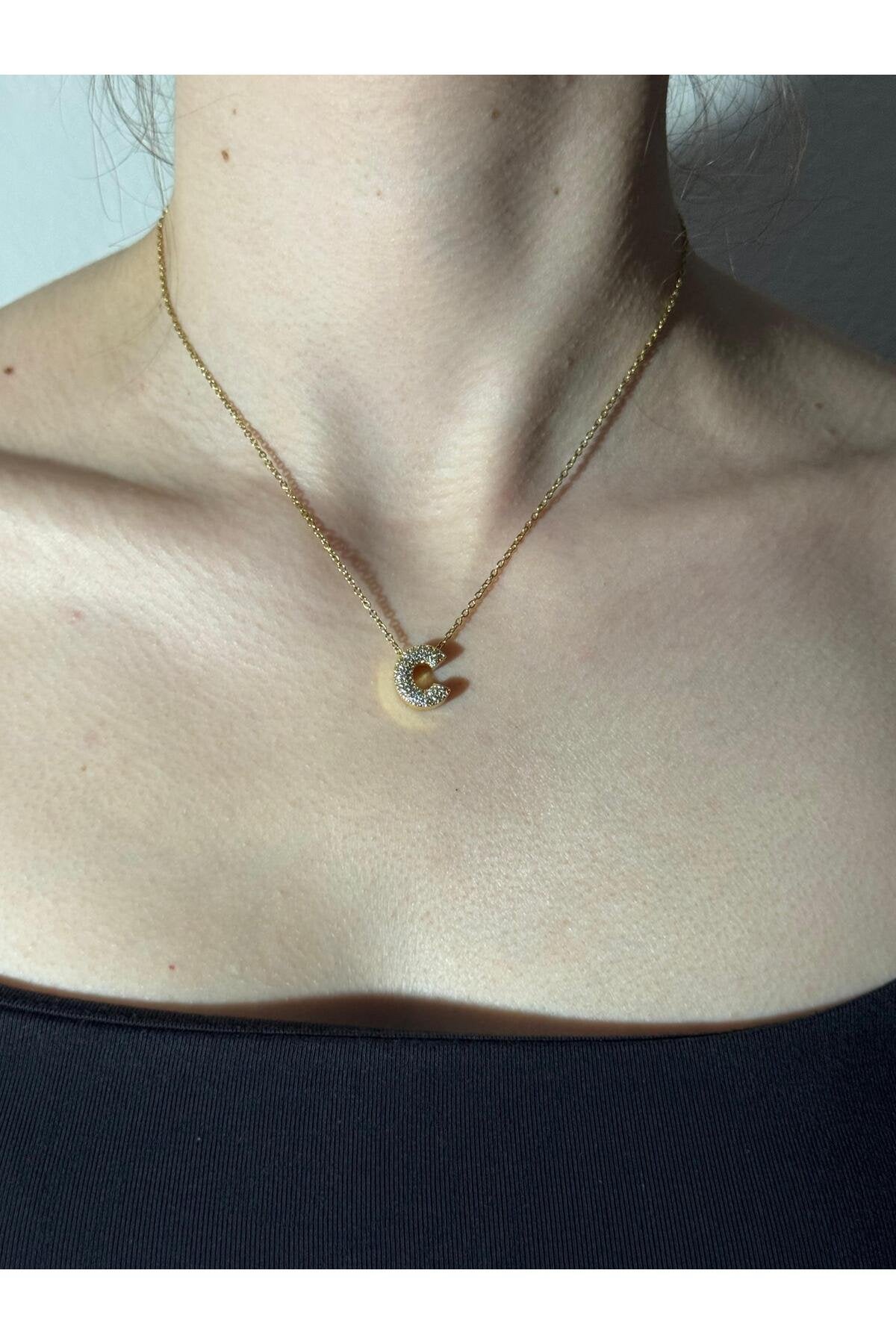 Gold Kaplama Zirkon Taşlı Harfli Kolye