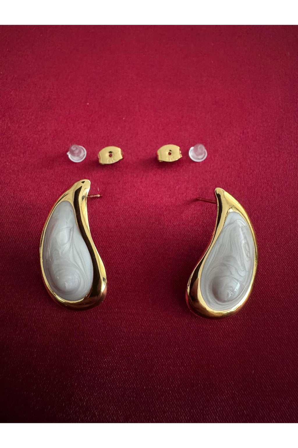 Sirena VIP Serisi-Damla Zirkon Taşlı Gold Kaplama Paslanmaz Çelik Küpe