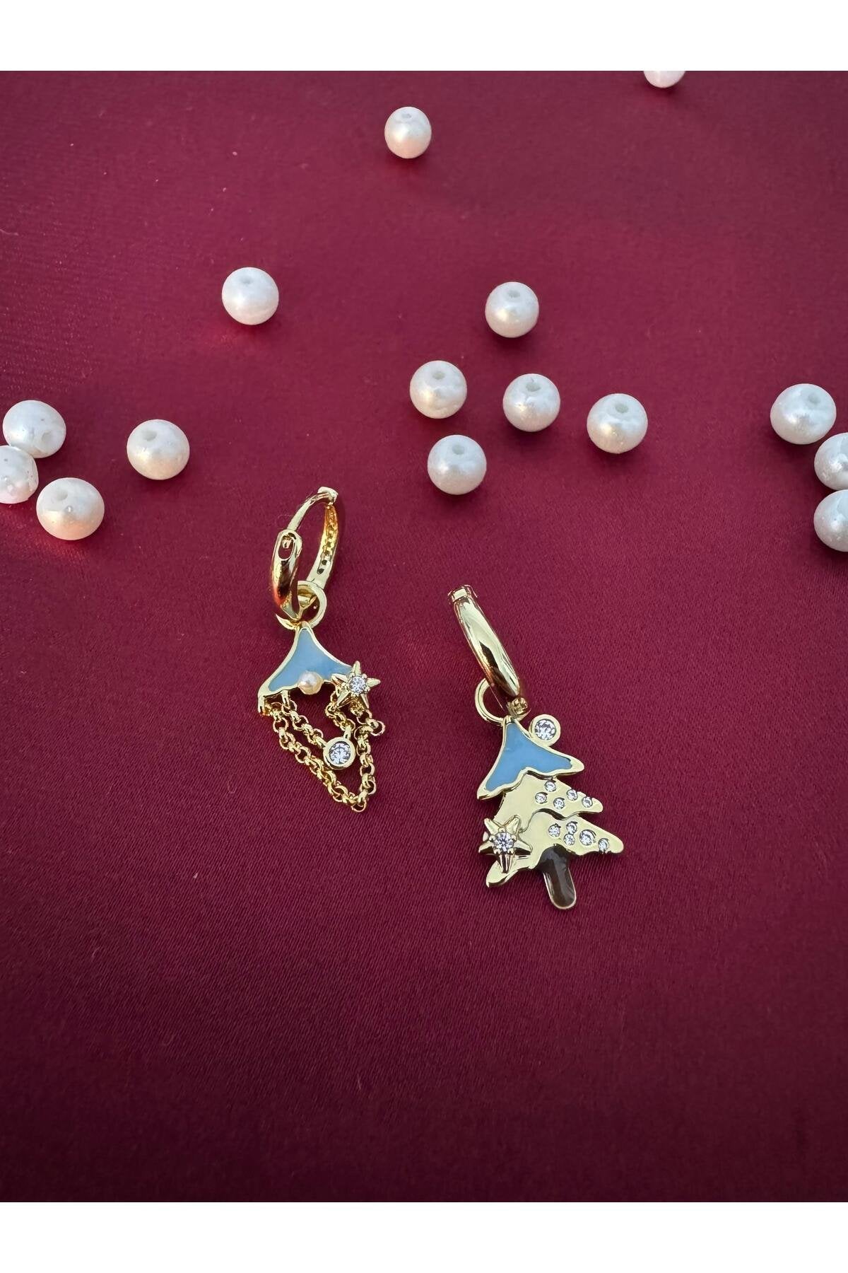 Sirena VIP Serisi-Çam Ağacı Tasarımlı Zirkon Taşlı Sallantılı Gold Kaplama Paslanmaz Çelik Küpe