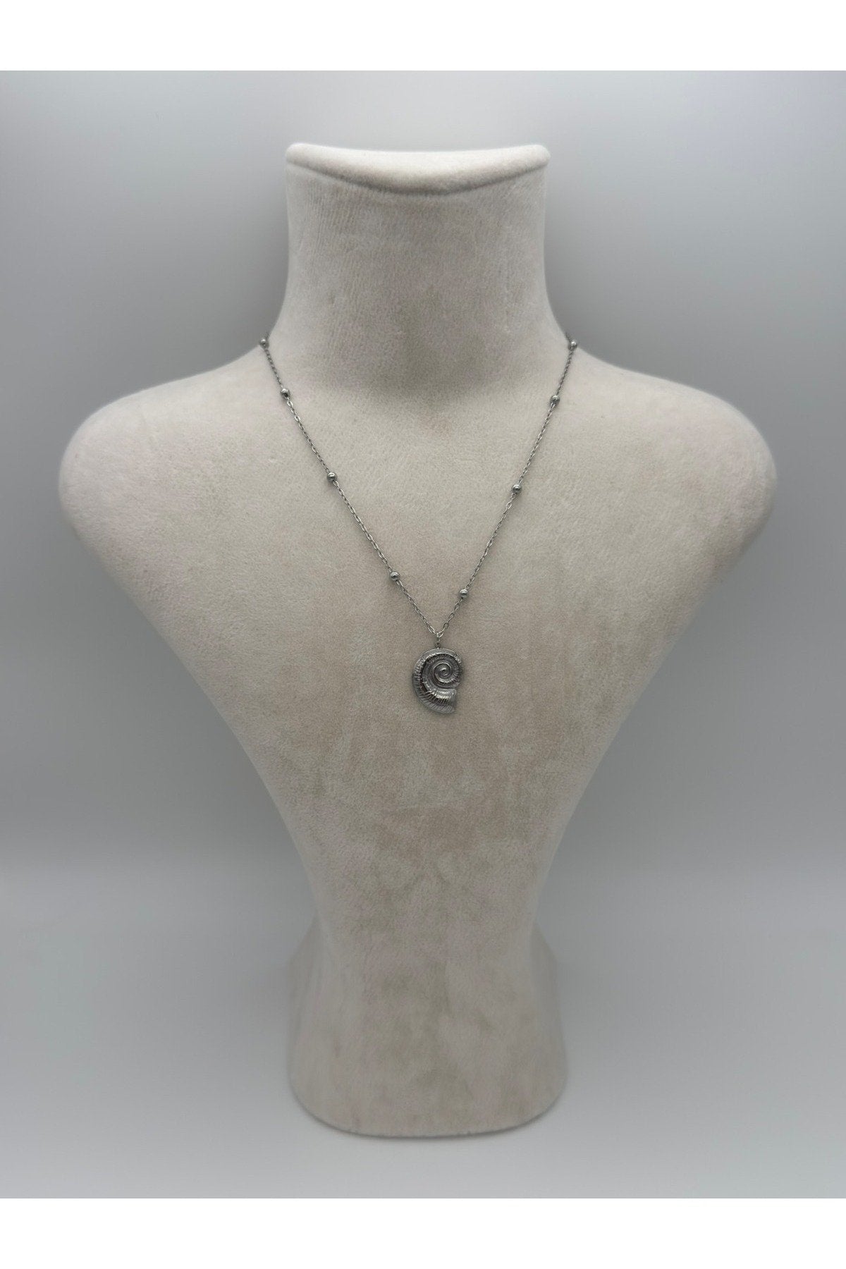 Deniz Kabuğu Gümüş Kaplama Kolye