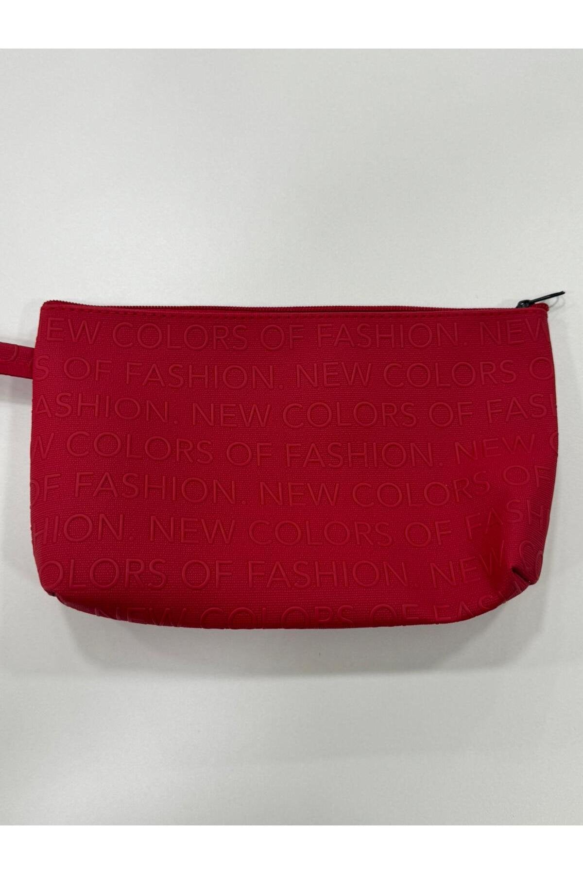 New Colors Of Fashion Yazılı Kırmızı Suni Deri Makyaj Çantası