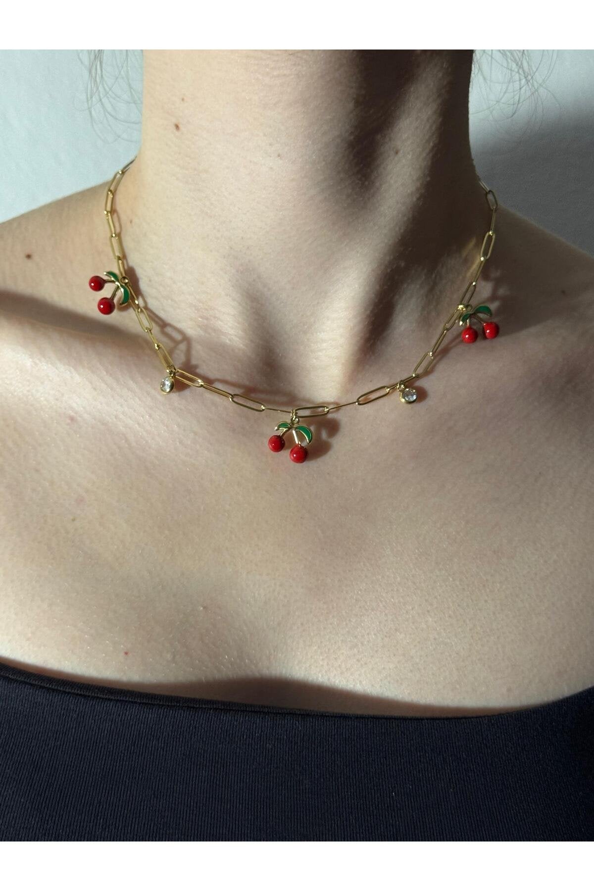 Cherry Gold Kiraz ve Zirkon Taş Detaylı Gold Kaplama Çelik Kadın Kolye