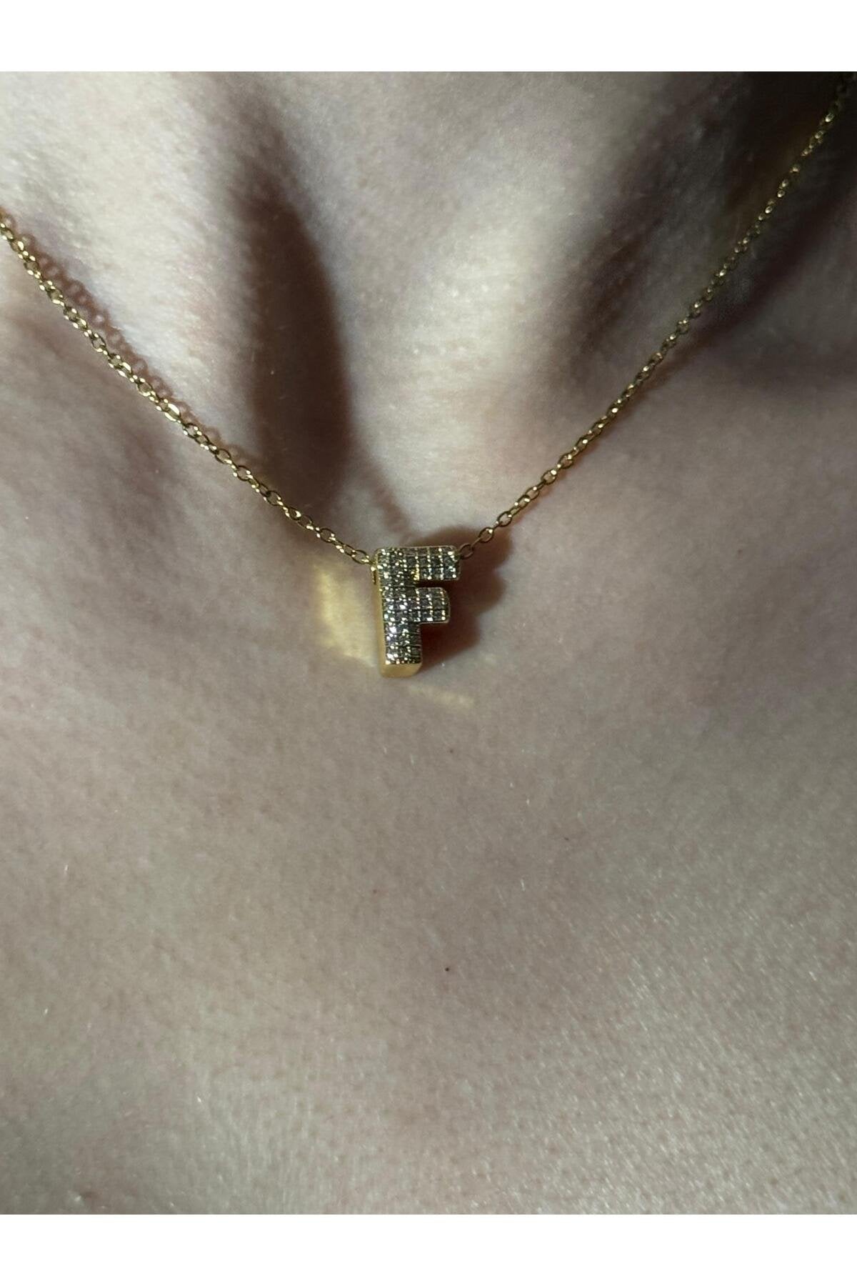 Gold Kaplama Zirkon Taşlı Harfli Kolye