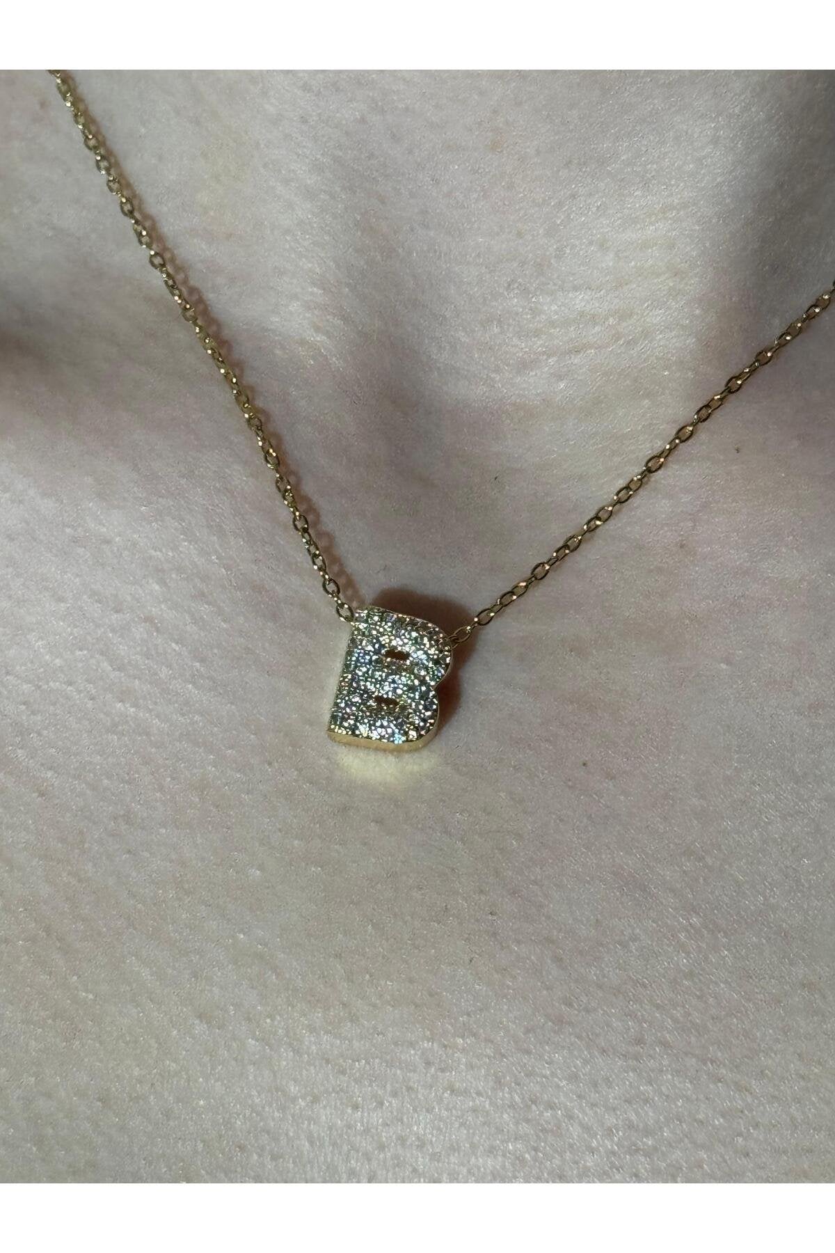 Gold Kaplama Zirkon Taşlı Harfli Kolye