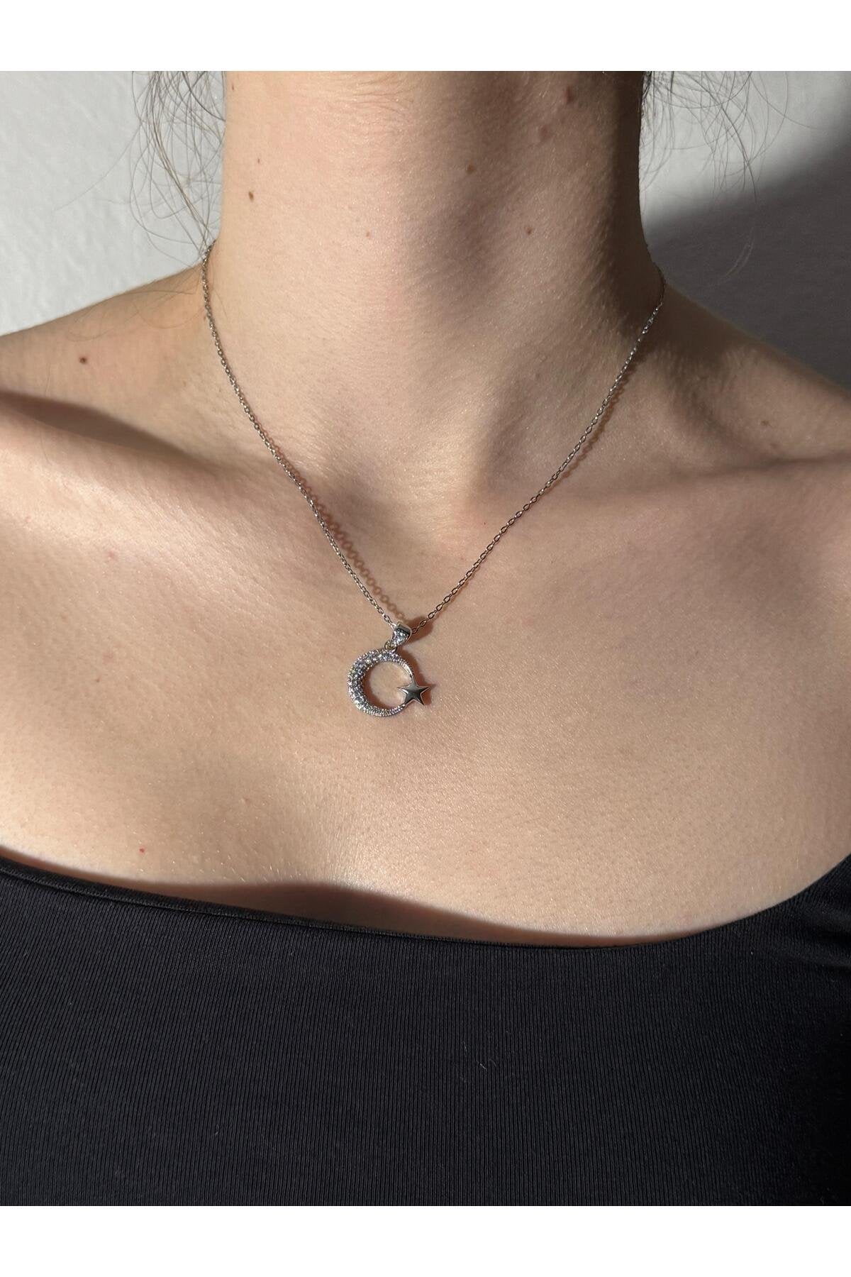 Ay Yıldız Zirkon Taş Detaylı Çelik Kolye