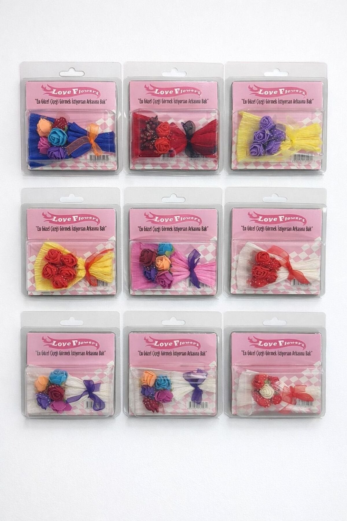 Love Flowers Buket Çiçekli Ayna Pembe (Görseldeki Ürünlerden Rastgele Biri Gönderilecektir)