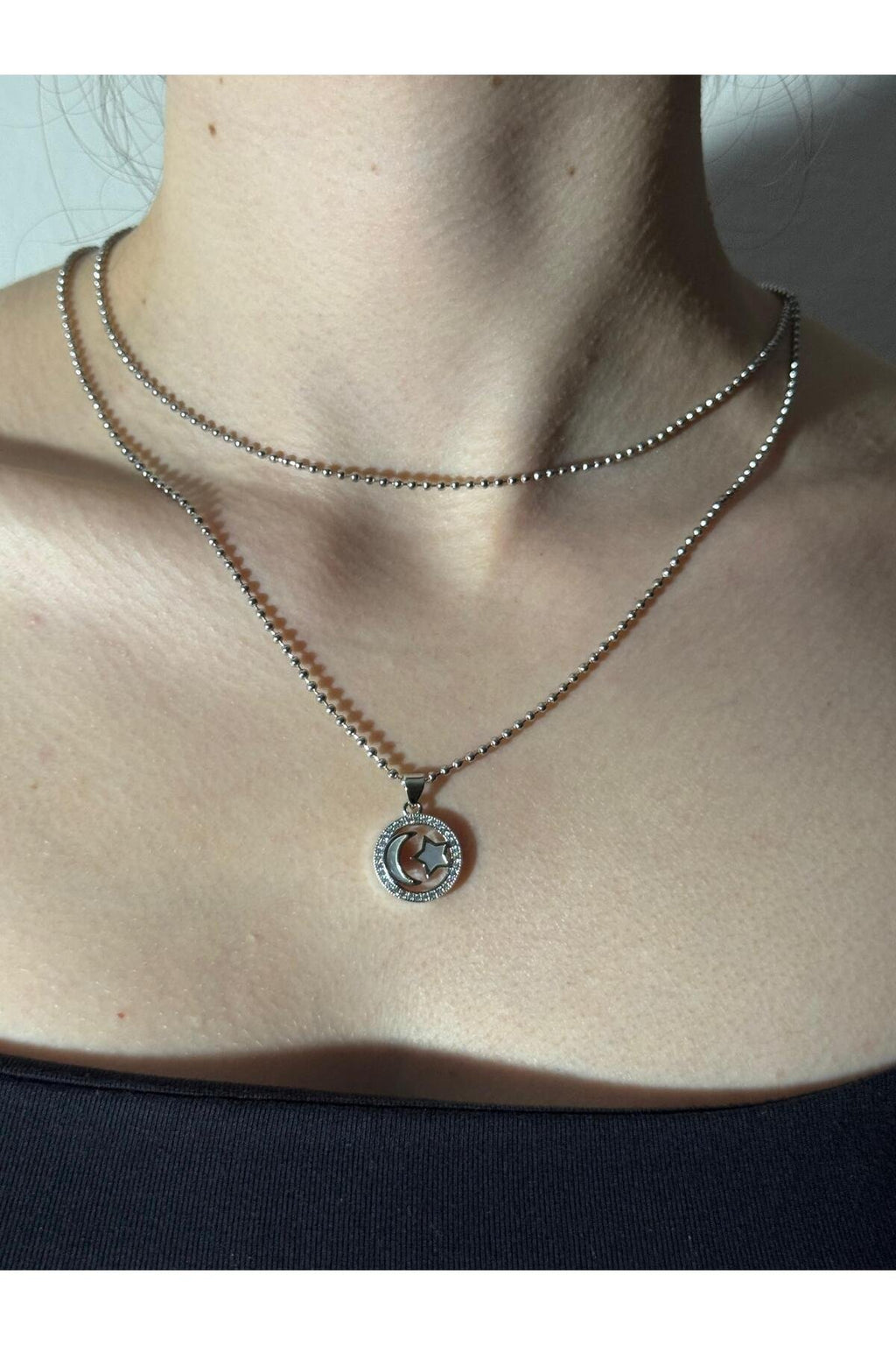Çemberli Ay Yıldız Zirkon Taş Detaylı Gümüş Kaplama Çelik Kolye