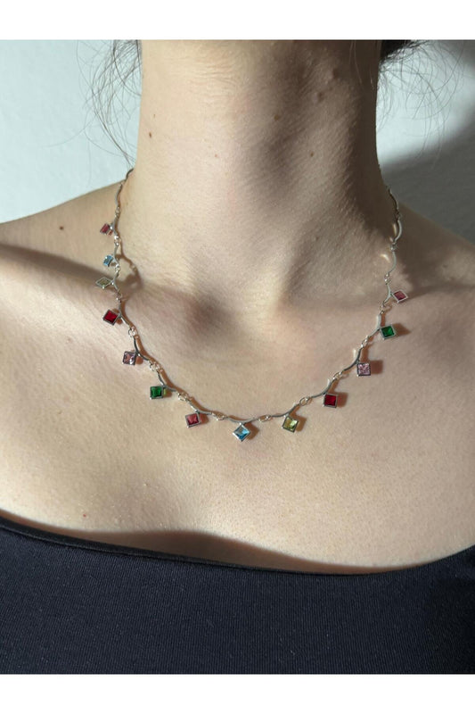 Renkli Kare Taşlı Gümüş Kolye