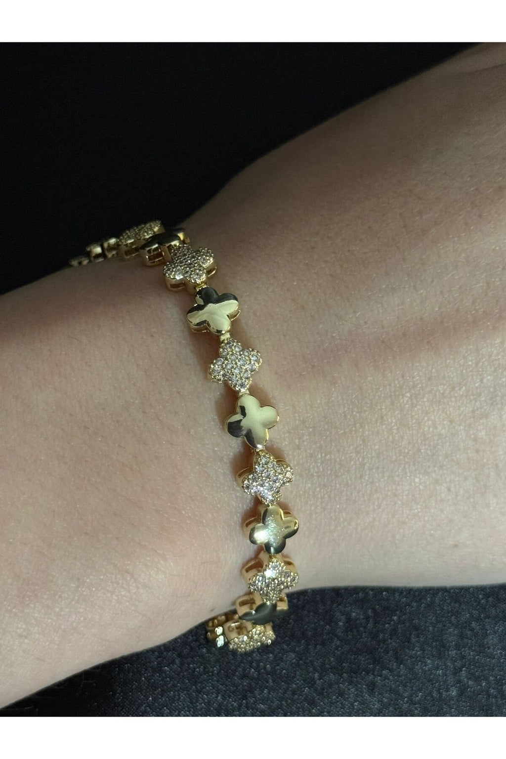 Sirena VIP Serisi - Zirkon Taşlı Gümüş Kaplama Yonca Model Paslanmaz Çelik Bileklik