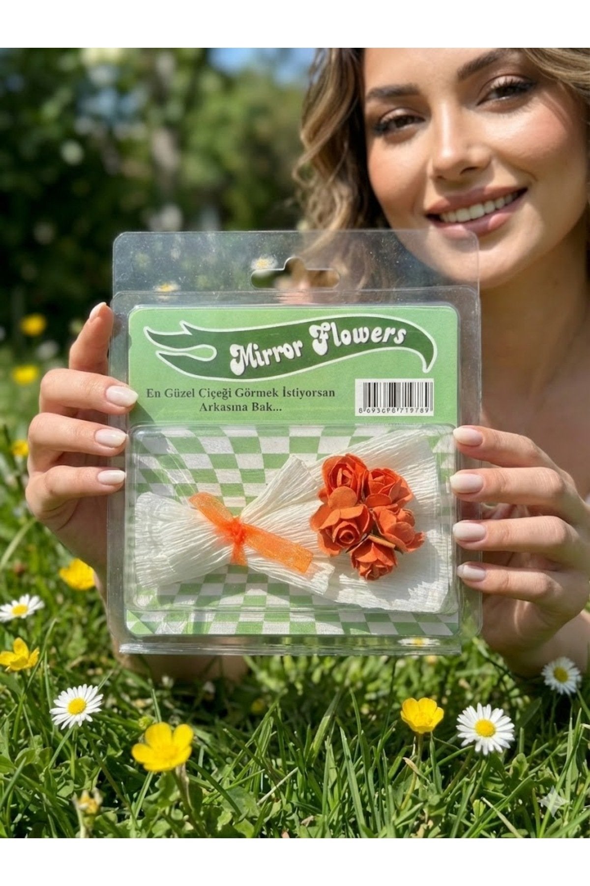 Yeşil Mini Buket Mirror Flowers Pembe Tasarım,Sevgiliye Hediye Aynalı Çiçek Buketi Tasarım Aynalı