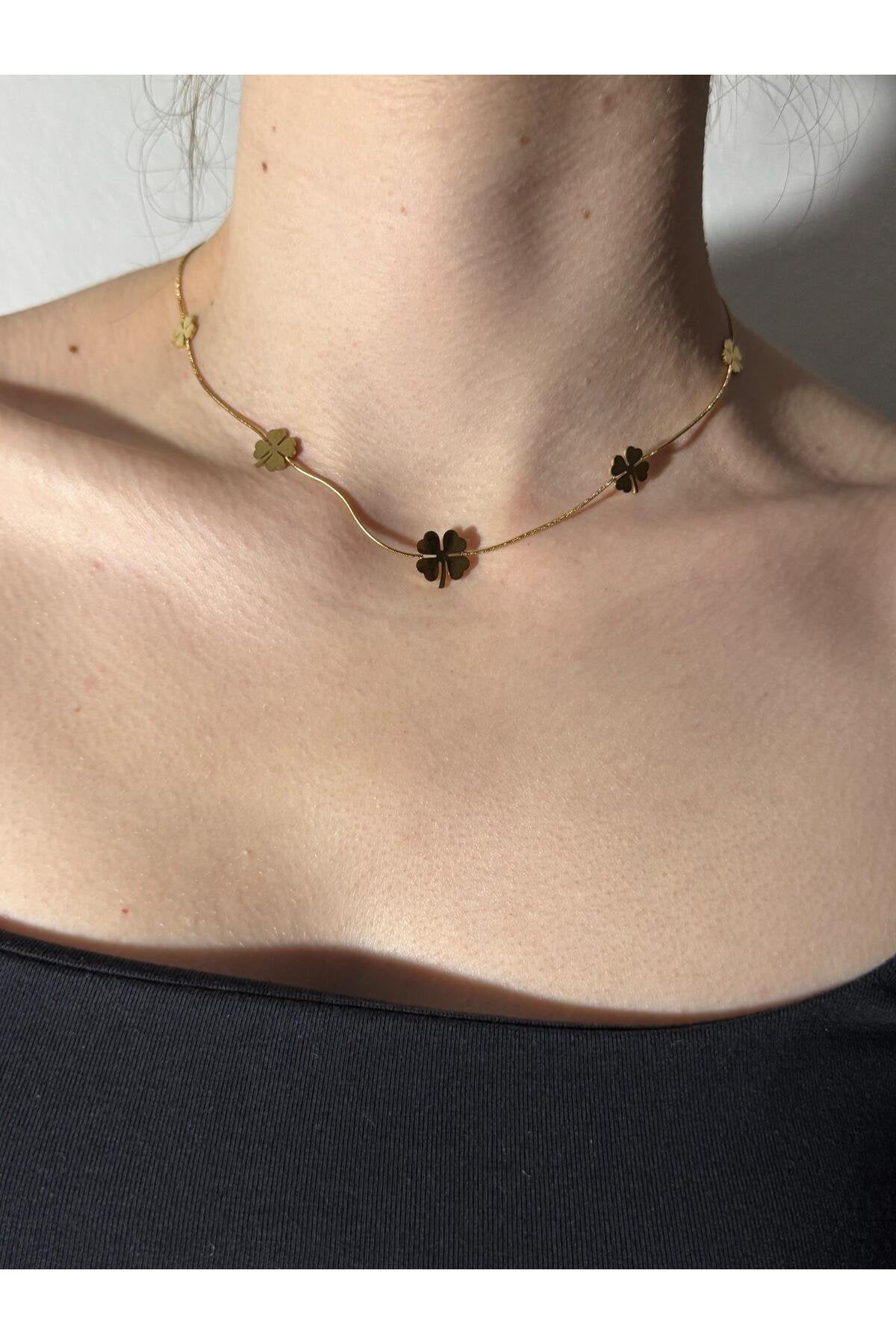4 Yapraklı Gold Şans Yonca Çelik Kadın Kolye