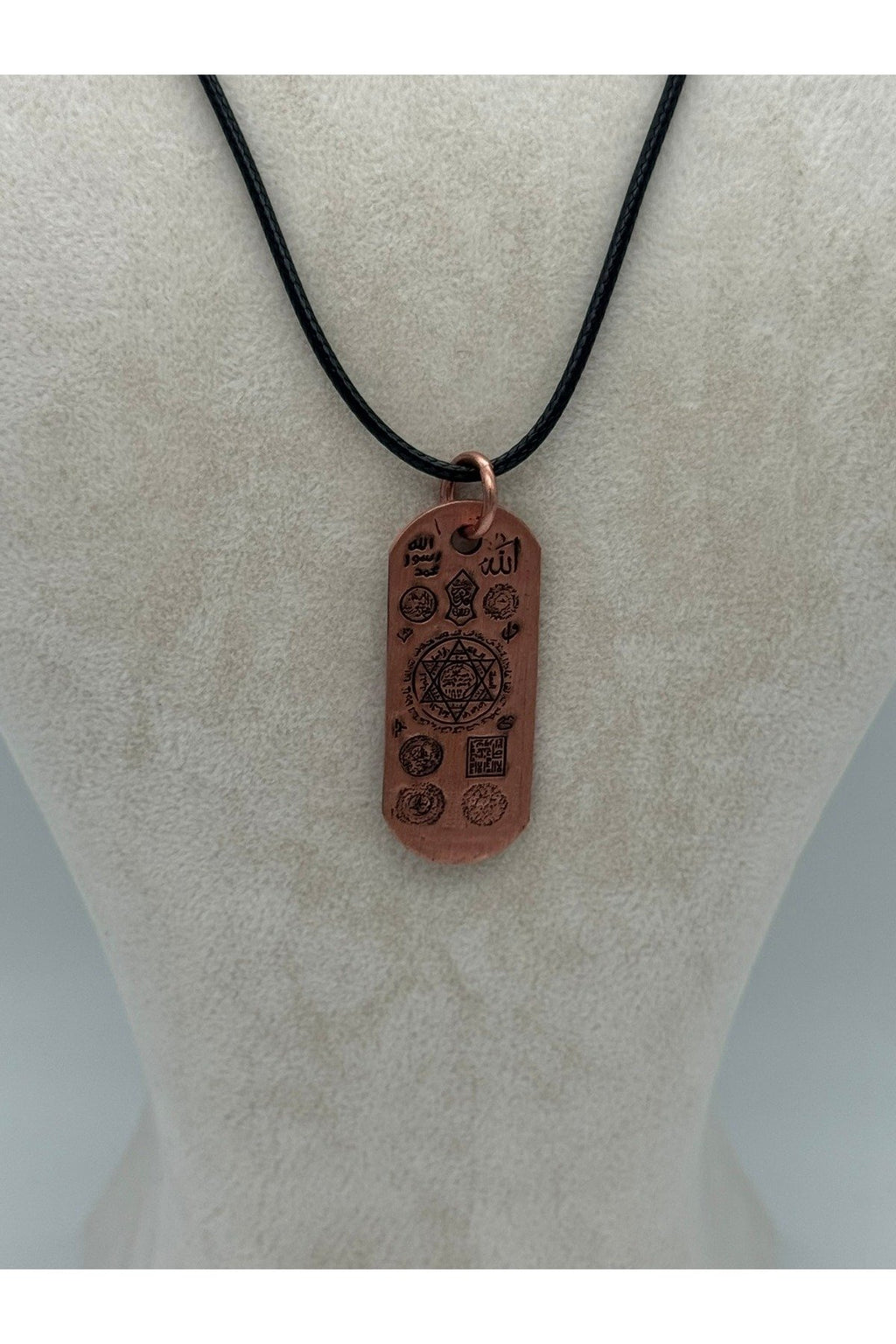 Zırh Dualı Bakır Kolye