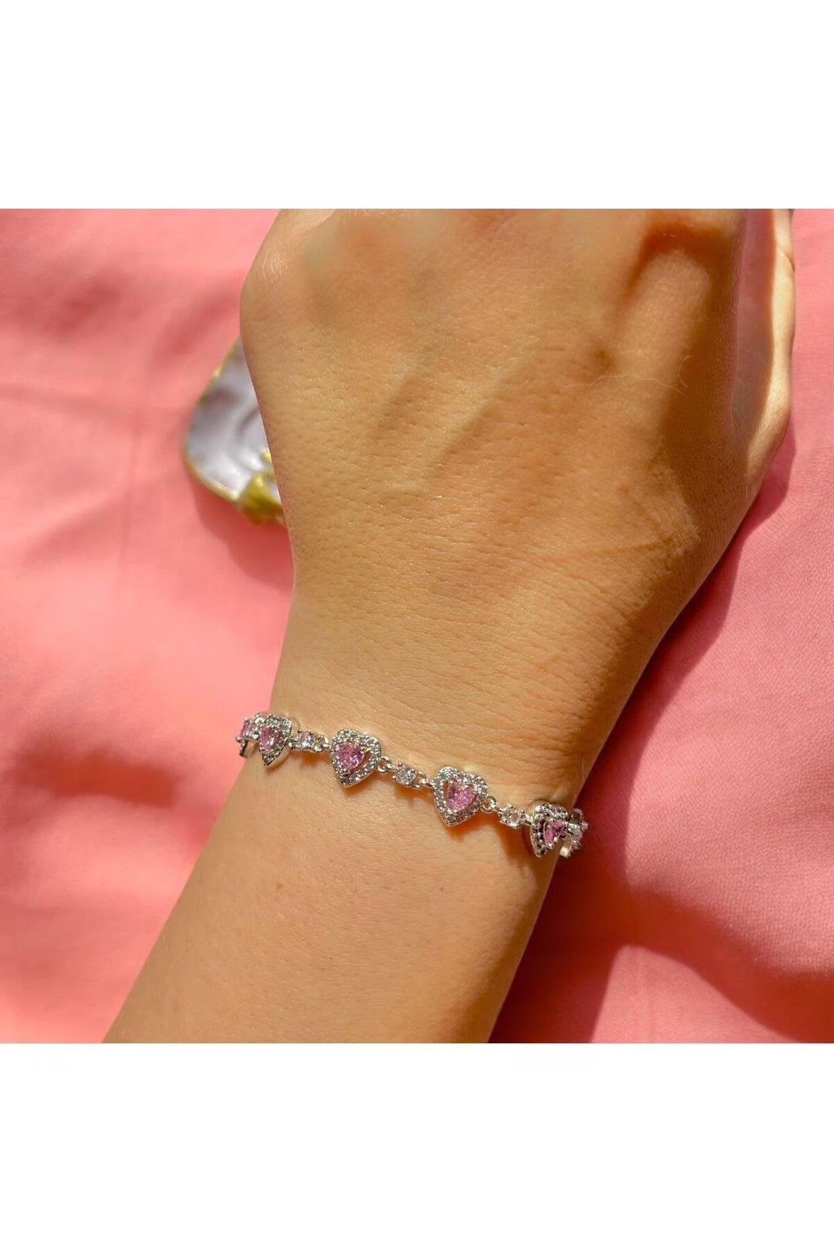 Pembe Kalpli Yuvarlak Taş Detaylı Gümüş Kaplama Bileklik