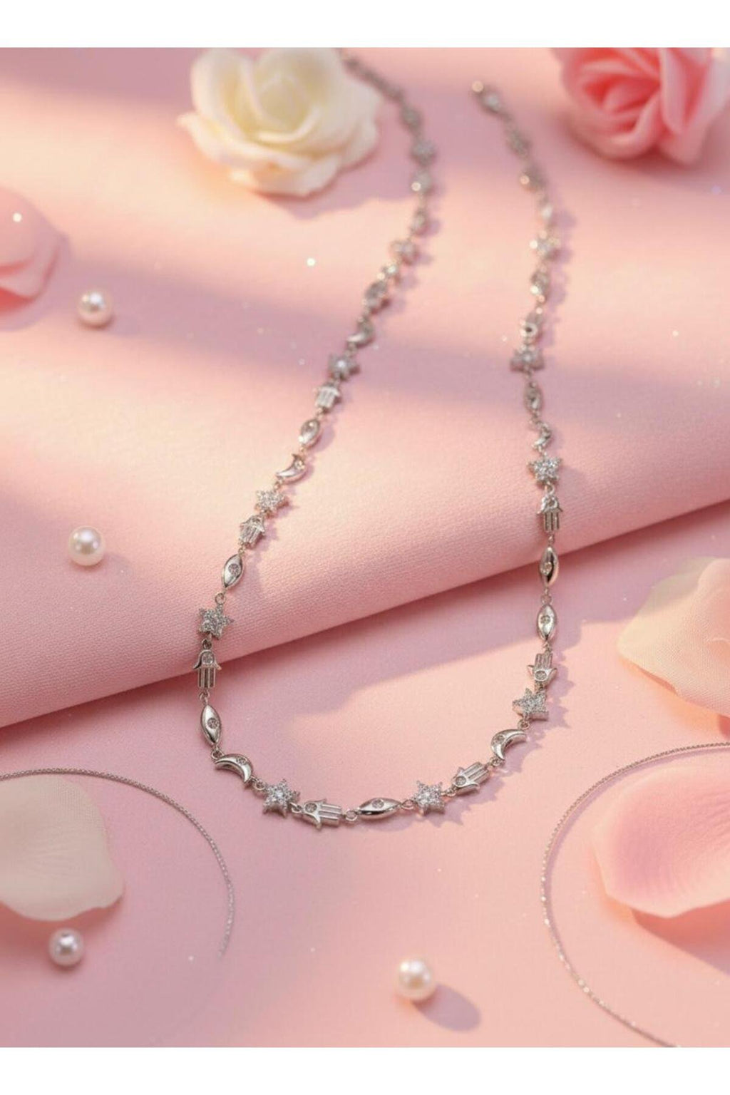 Şans Buluşması Yıldız Meryem Ana Eli ve Ay Detaylı Manifest Gümüş Kaplama Çelik Kolye